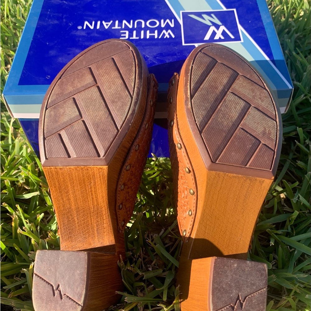 White Mountain Platform Sandal 986 - Picture 6 of 7